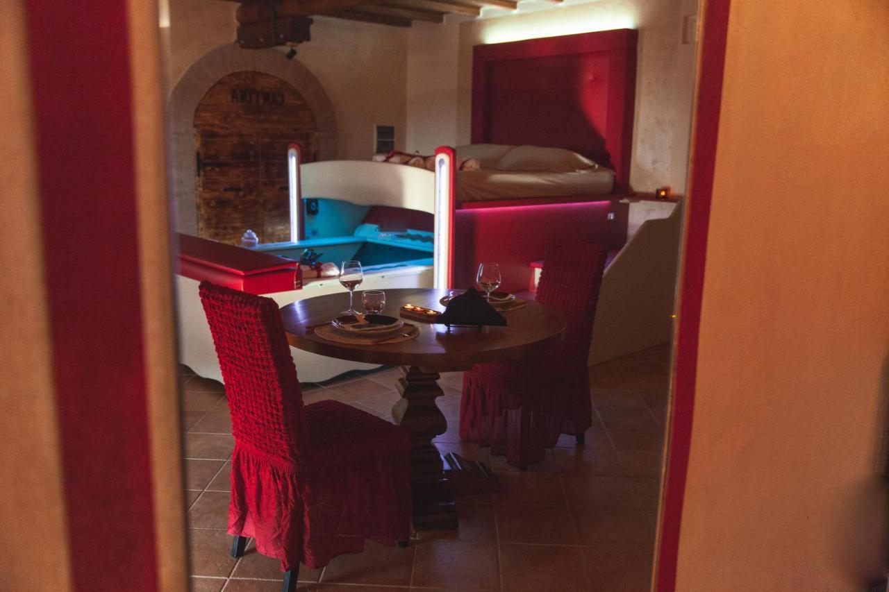 Agriturismo Albarosa-Terre Dell'Amore Марина ди Гросето Екстериор снимка