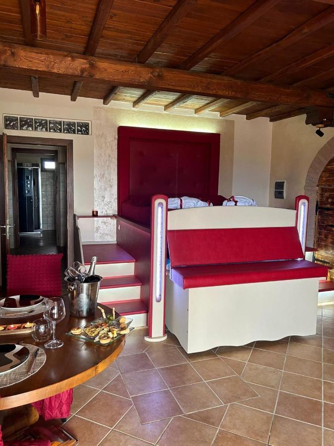 Agriturismo Albarosa-Terre Dell'Amore Марина ди Гросето Екстериор снимка