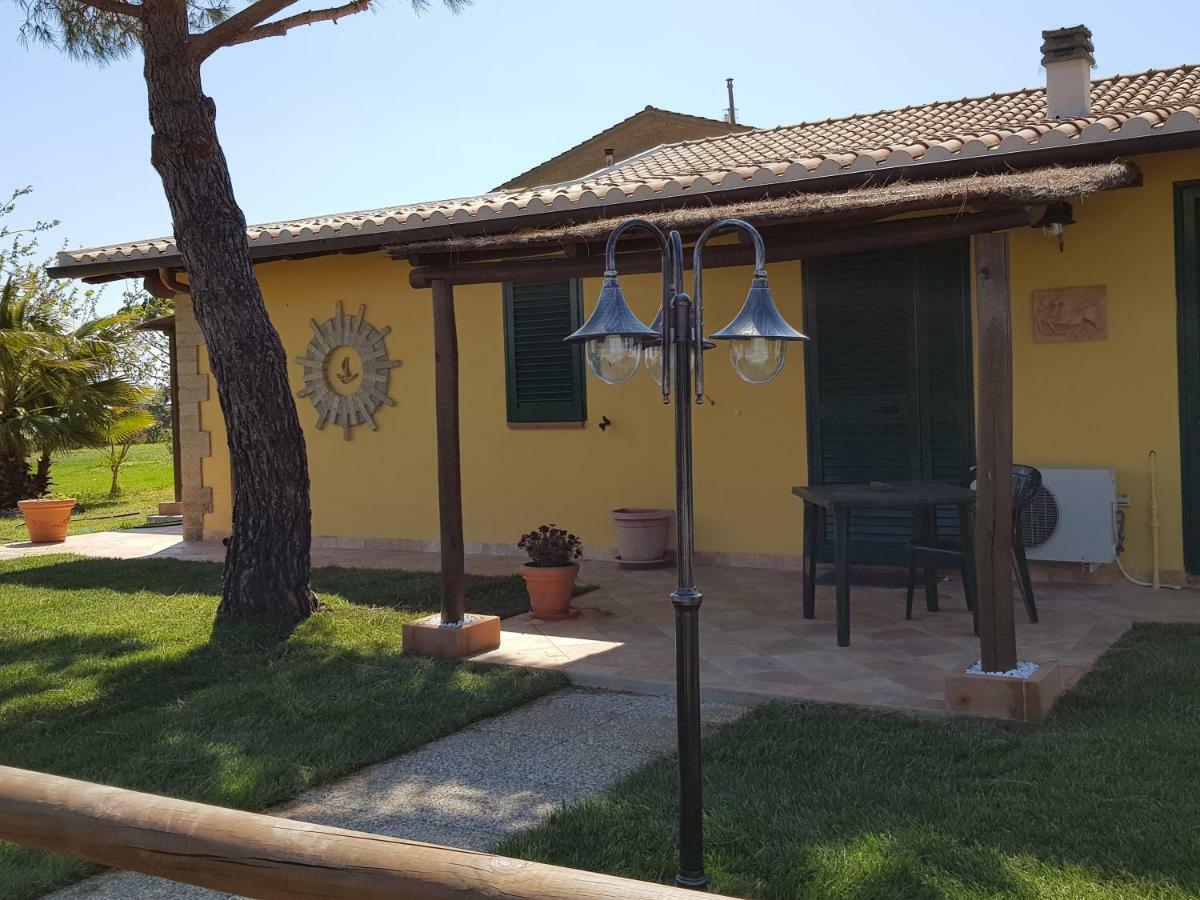 Agriturismo Albarosa-Terre Dell'Amore Марина ди Гросето Екстериор снимка